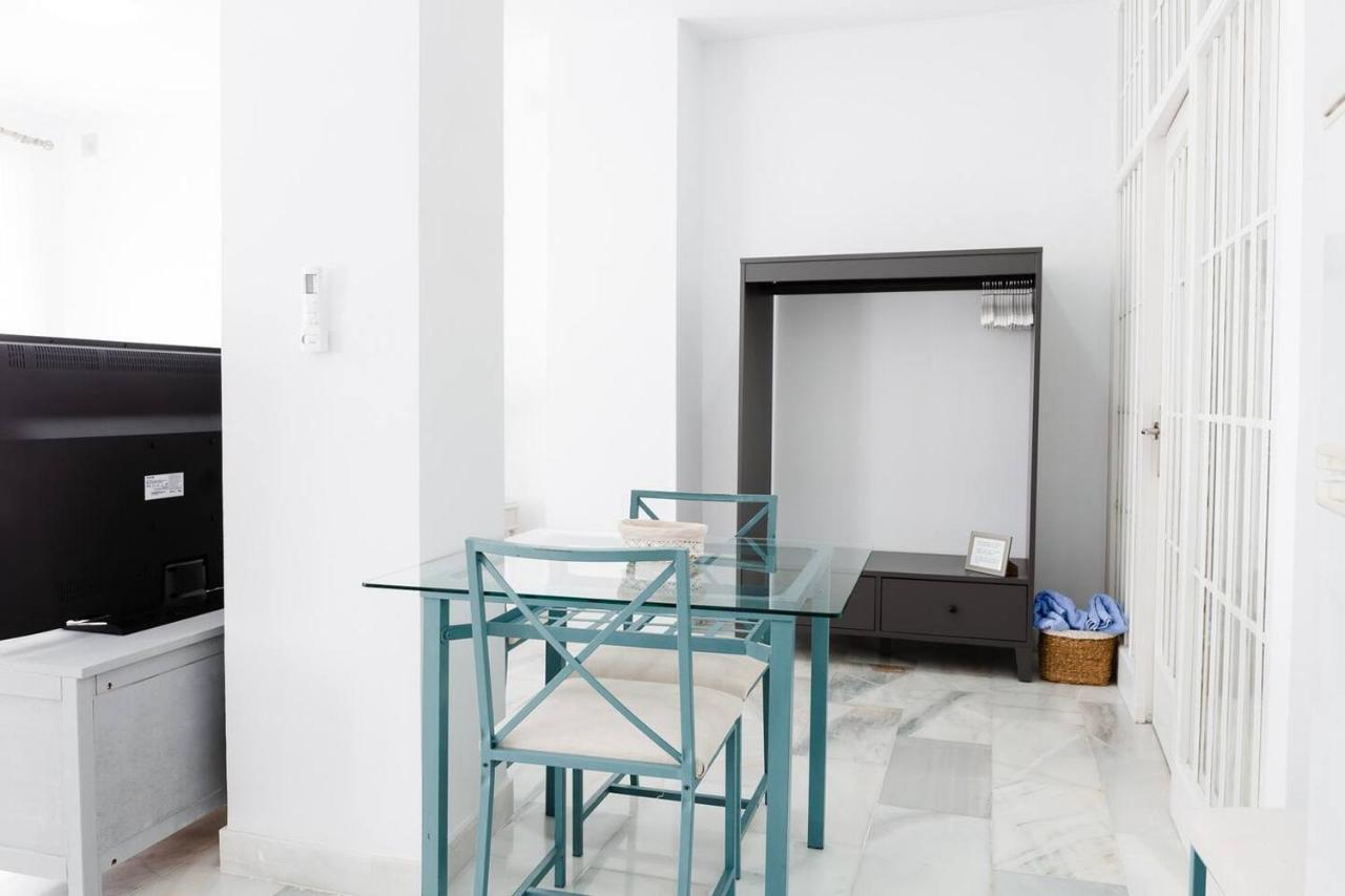 Loft En Primera Linea Del Paseo Maritimo Málaga Exterior foto